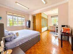 Sennett Estate (D13), Terrace #613794291